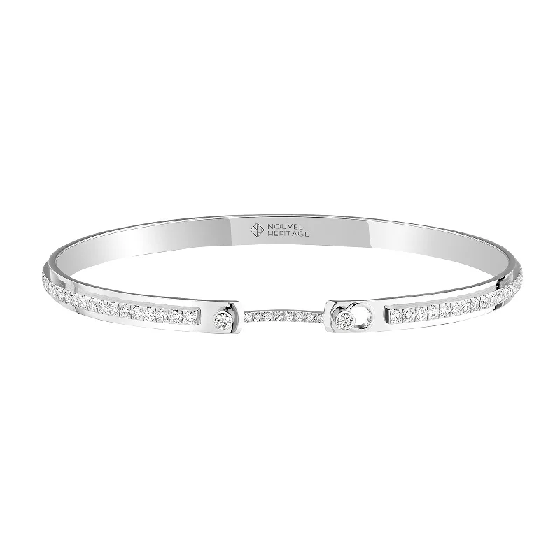 Tuxedo Bangle - White Gold